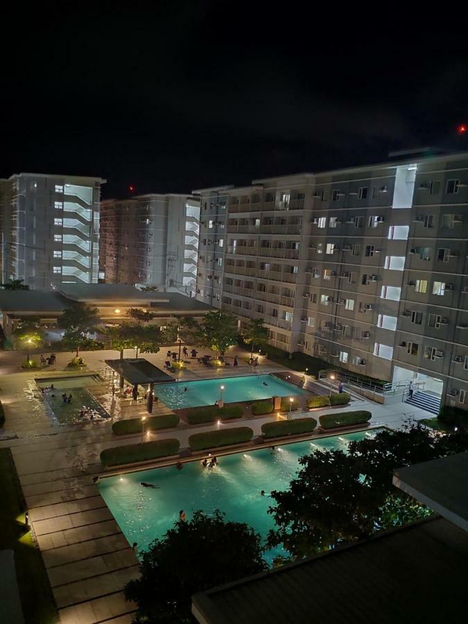 Trees Residences - Tower 11 1Br With Balcony Manila Luaran gambar